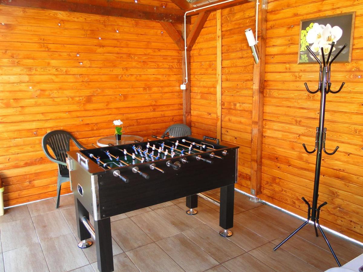 Vadrozsa Vendeghaz-Apartman Demjén Buitenkant foto