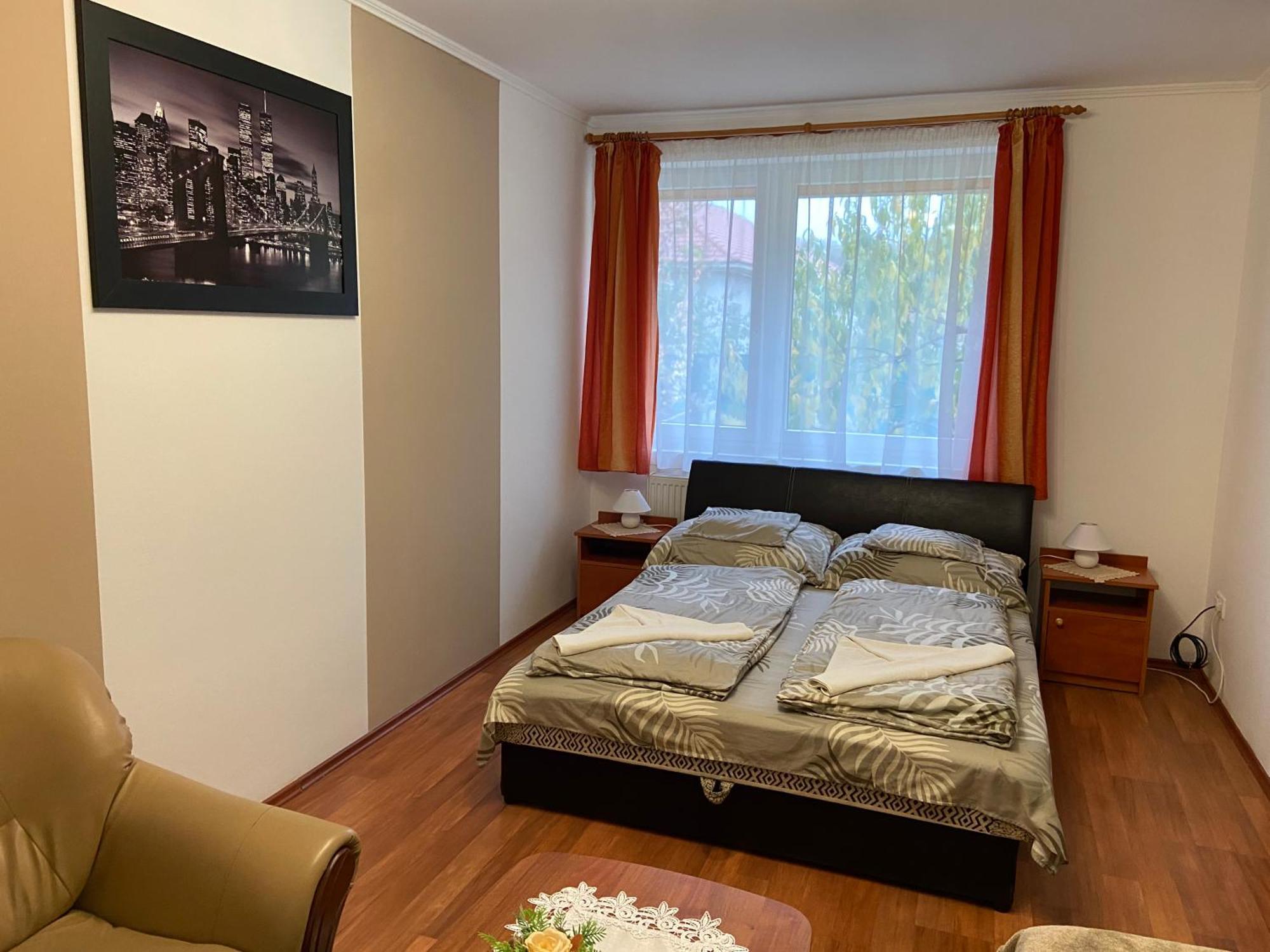 Vadrozsa Vendeghaz-Apartman Demjén Buitenkant foto